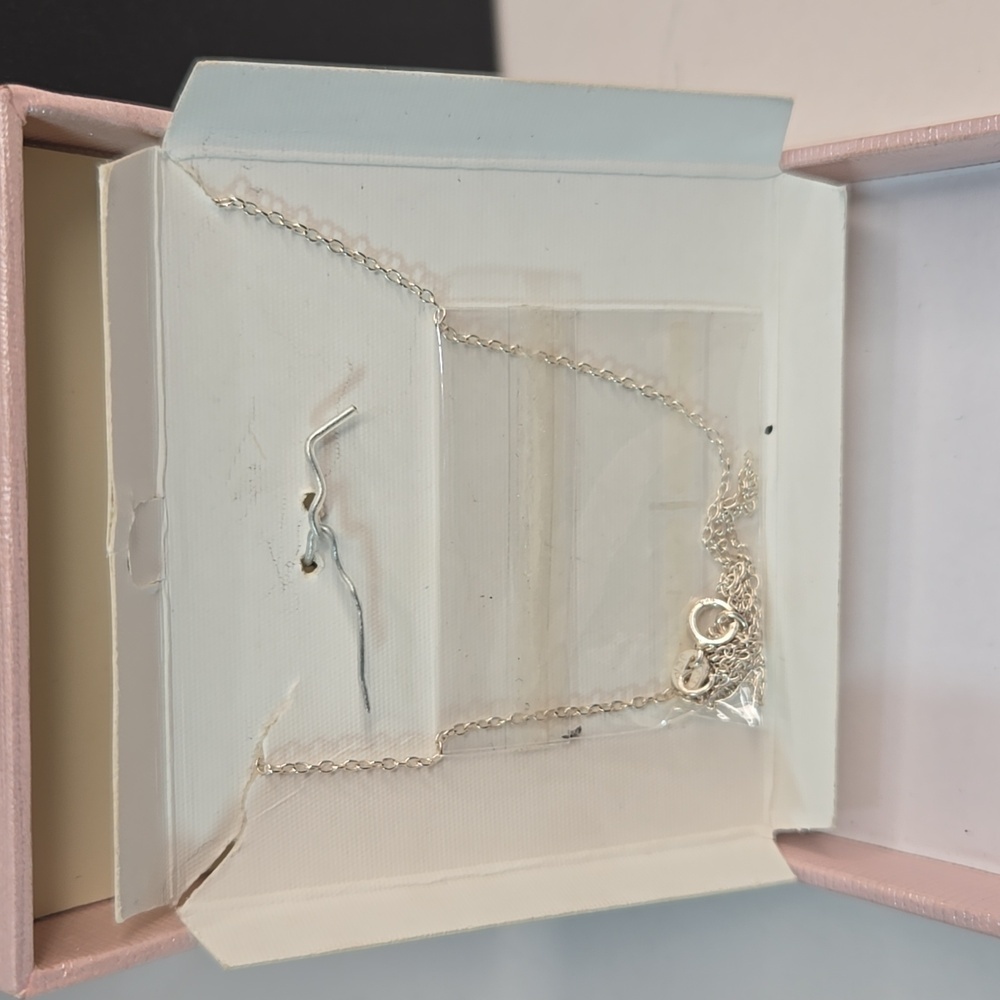 NIB Sterling Silver Heart Necklace Grandma Loved Engraved - Picture 9 of 10